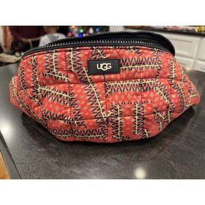 UGG Woman's Gibbs Belt Bag Puff, Multi Colored